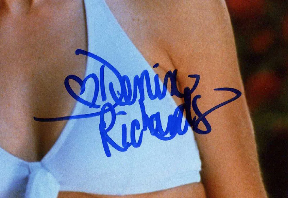 NEVE CAMPBELL DENISE RICHARDS SIGNED 11x14 PHOTO WILD THINGS BECKETT BAS WITNESS, изображение 3