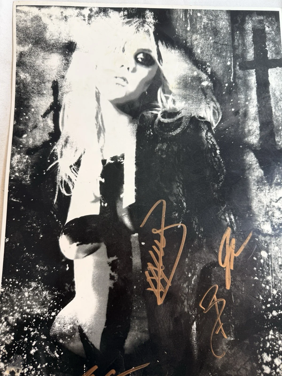 The Pretty Reckless Going to Hell Promo Poster Signed by Taylor Momsen and Band, image 4