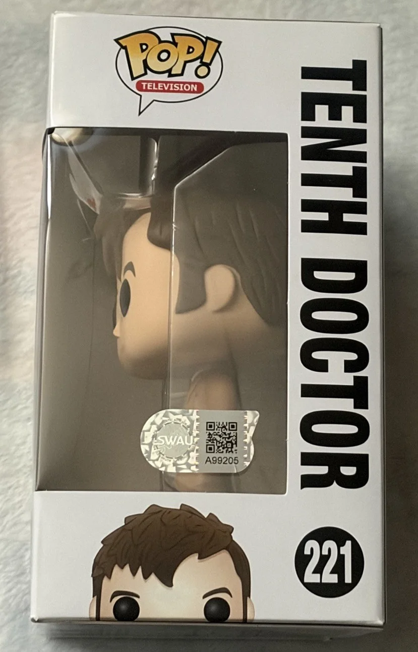 David Tennant Signed Tenth Doctor Funko Pop #221, изображение 2