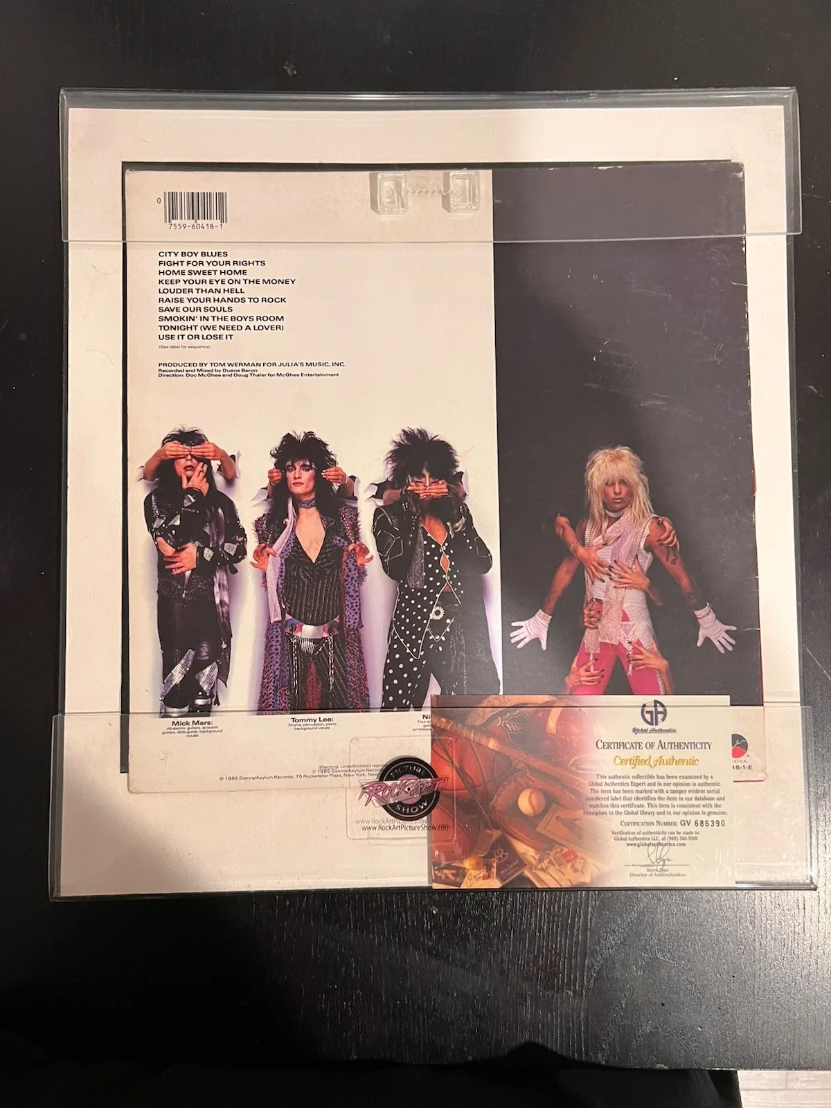 MOTLEY CRUE Autographed Hand SIGNED ALBUM COVER w/COA, изображение 2