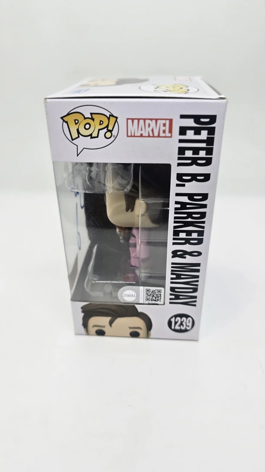 jake johnson — Jake Johnson Signed Spider-Man Across The Spiderverse Funko Pop #1239 SWAU, изображение 2