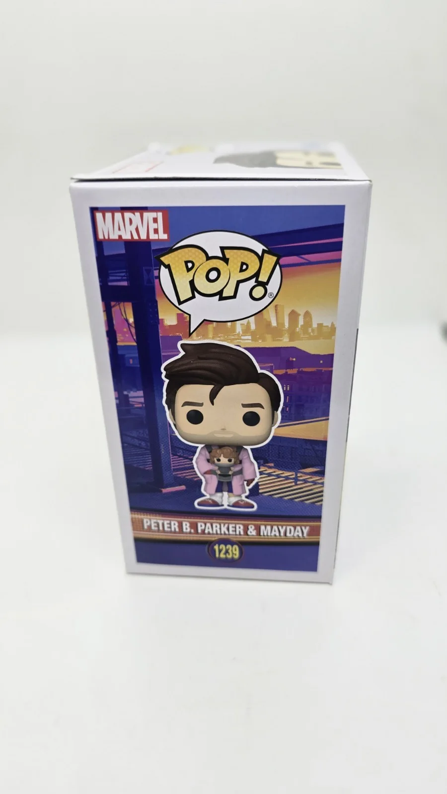 jake johnson — Jake Johnson Signed Spider-Man Across The Spiderverse Funko Pop #1239 SWAU, изображение 3