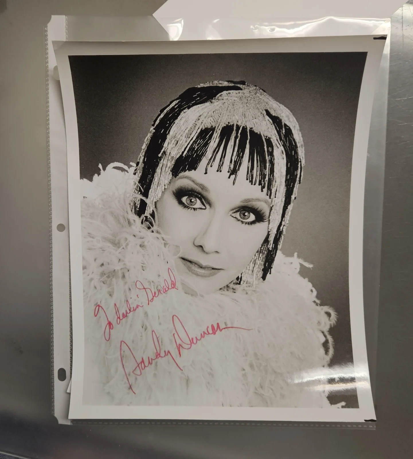 Sandy Duncan — Sandy Duncan Signed Autograph 8x10 Photo COA KSA Sexy Hot Amy The Hogan Family, изображение 3