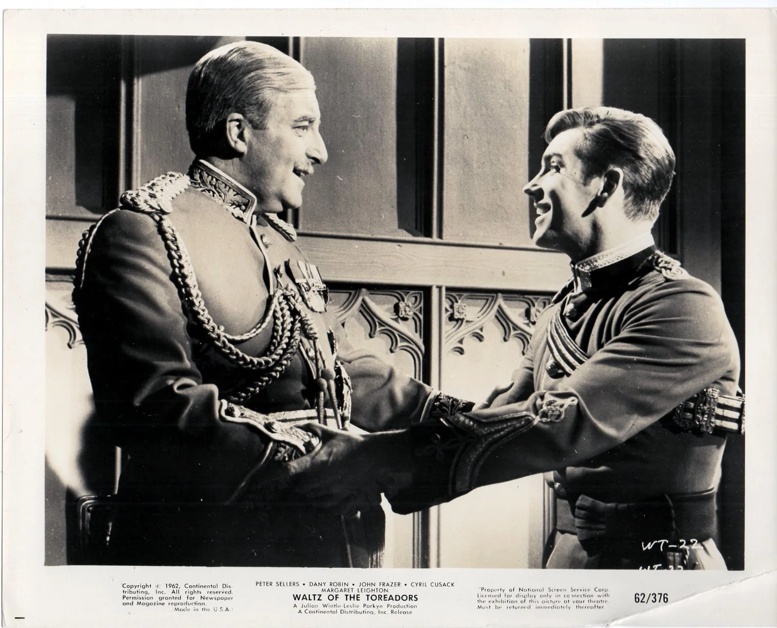 WALTZ OF THE TOREADORS 1962 Peter Sellers, Dany Robin 7 10x8 STILLS, изображение 2