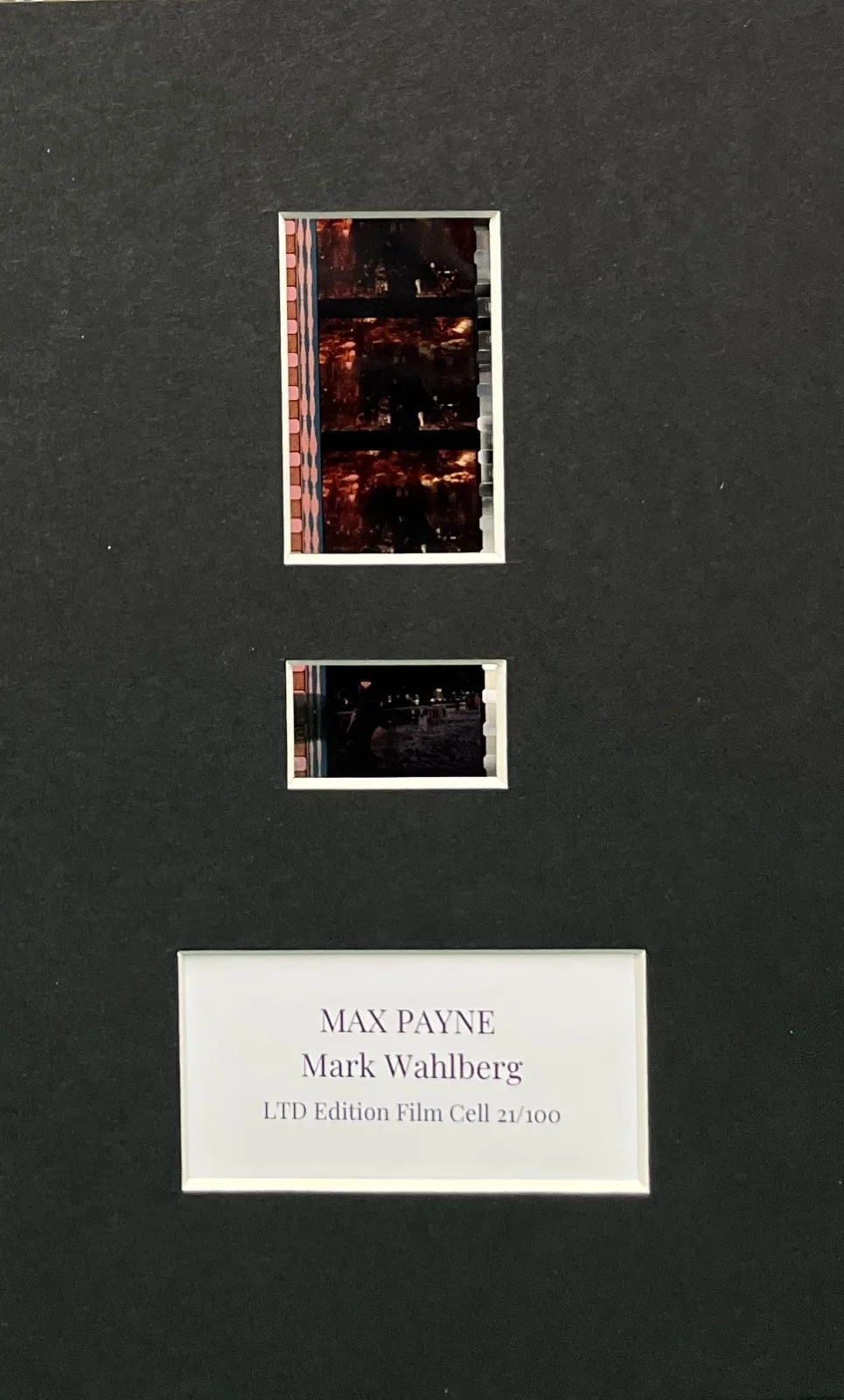 MAX PAYNE. Mark Wahlberg. 35mm Film Cell Mounted Display, изображение 3