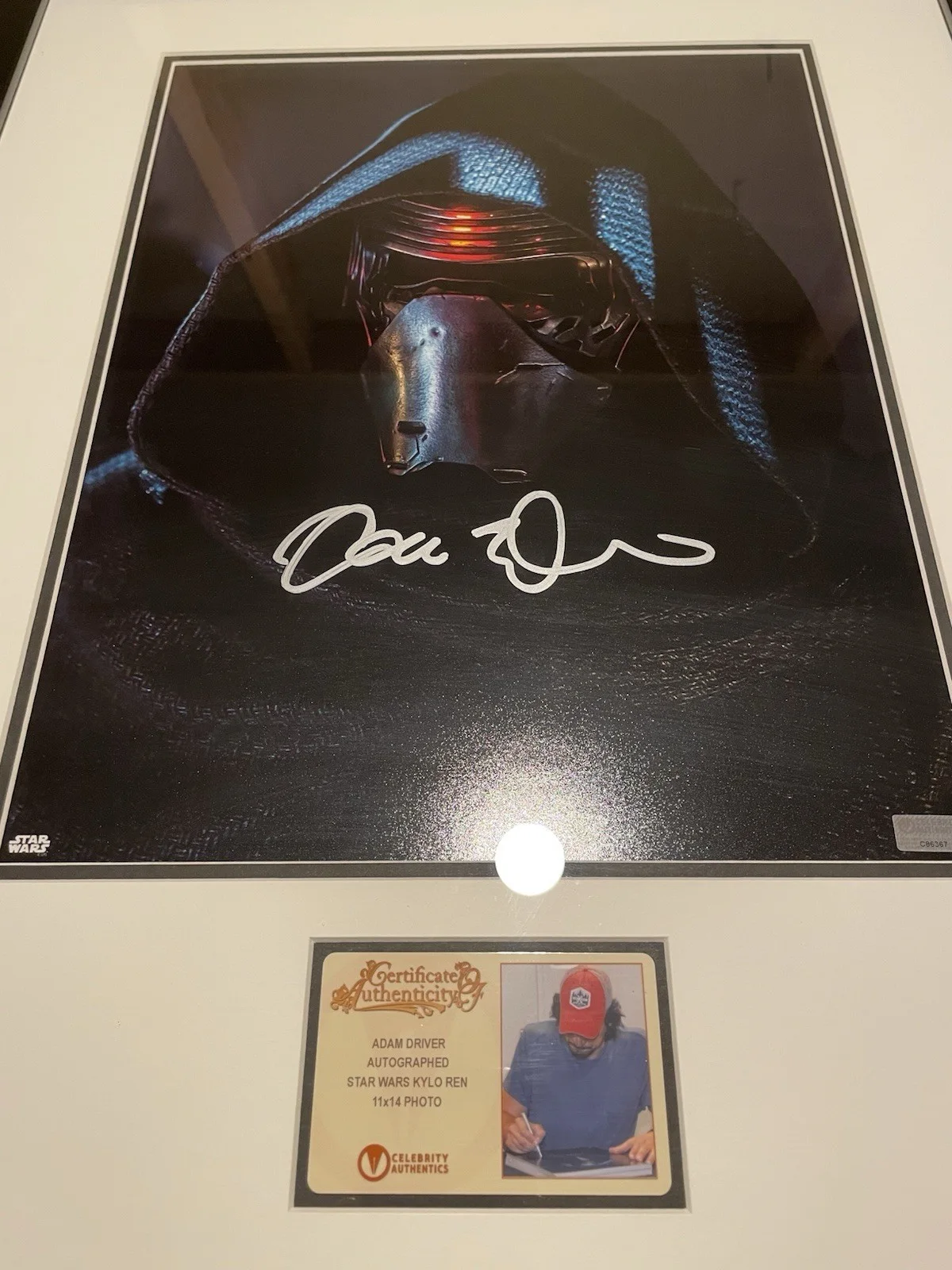 Adam Driver — Adam Driver Star Wars Kylo Ren 11x14 Framed Signed Photo Celebrity Authentics, изображение 2