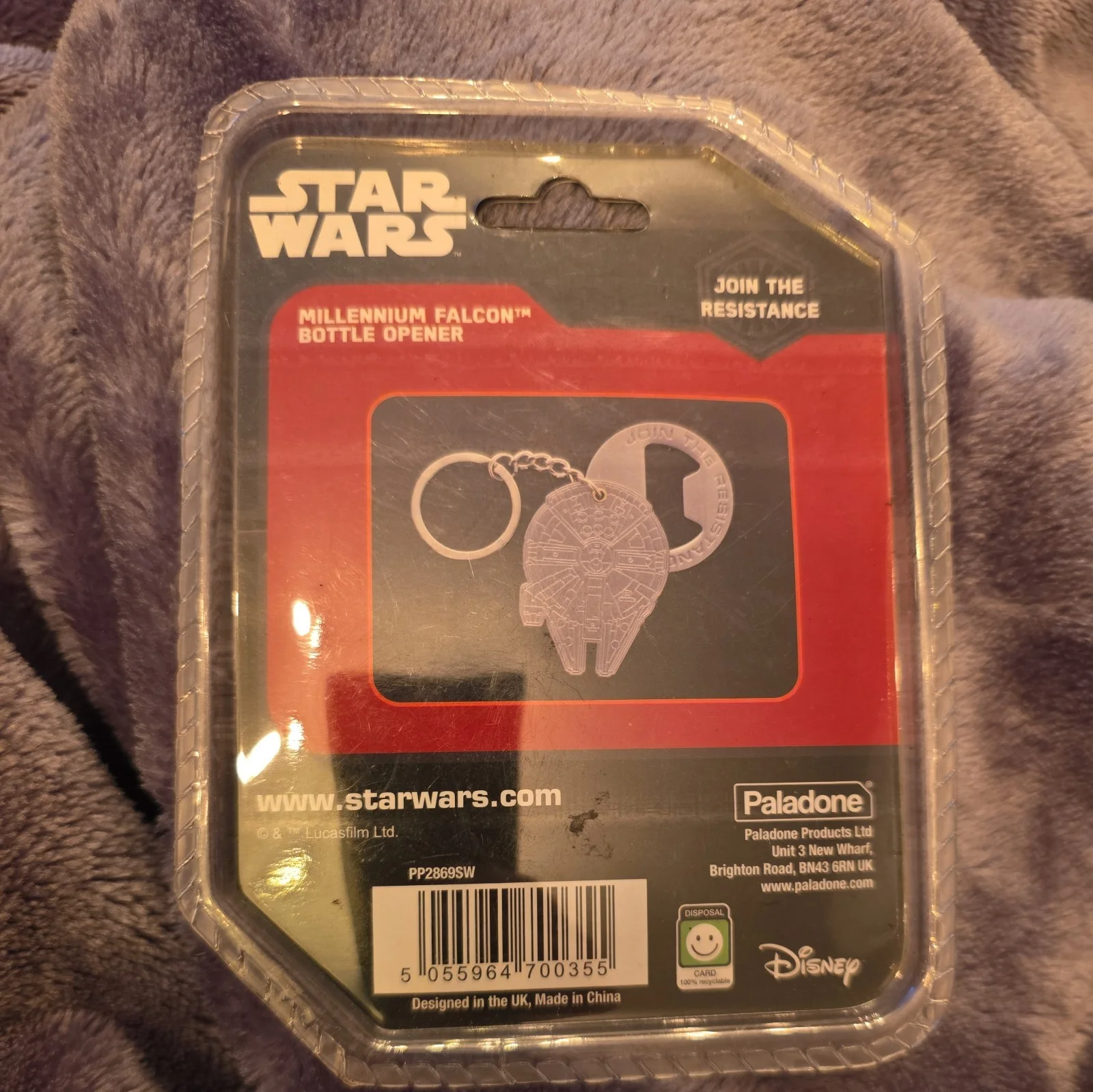Star Wars The Force Awakens Millennium Falcon Bottle Opener Metal NEW, изображение 2