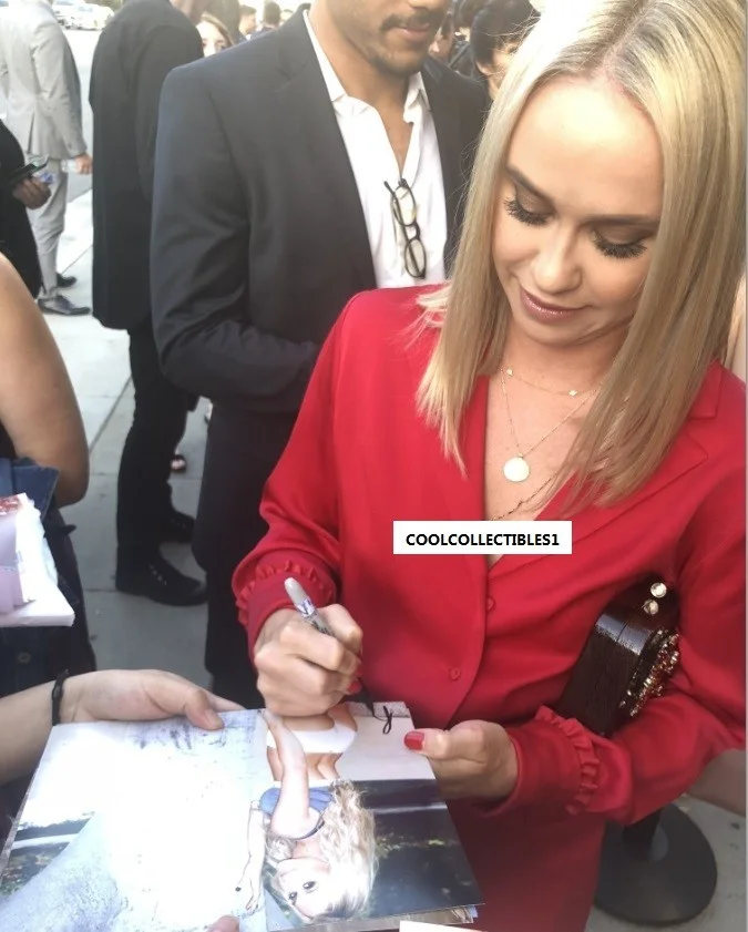 BECCA TOBIN — BECCA TOBIN "GLEE" IN PERSON SIGNED 8X10 COLOR PHOTO 4 COA "EXACT PROOF", изображение 2