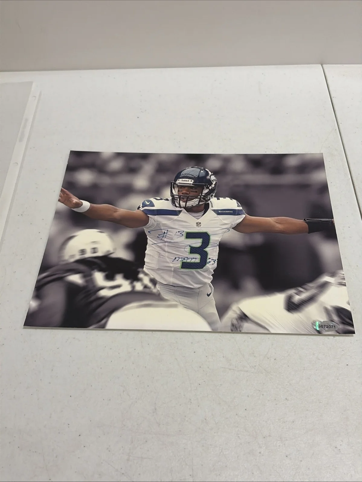 Russell Wilson — Russell Wilson AUTOGRAPH Signed Seattle Seahawks Autographed 8x10 Photo