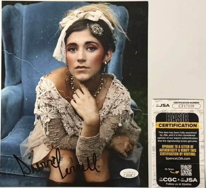 Sierra Ferrell Signed 8x10 Photo Autograph JSA COA CF17159 Americana Folk Star, изображение 2