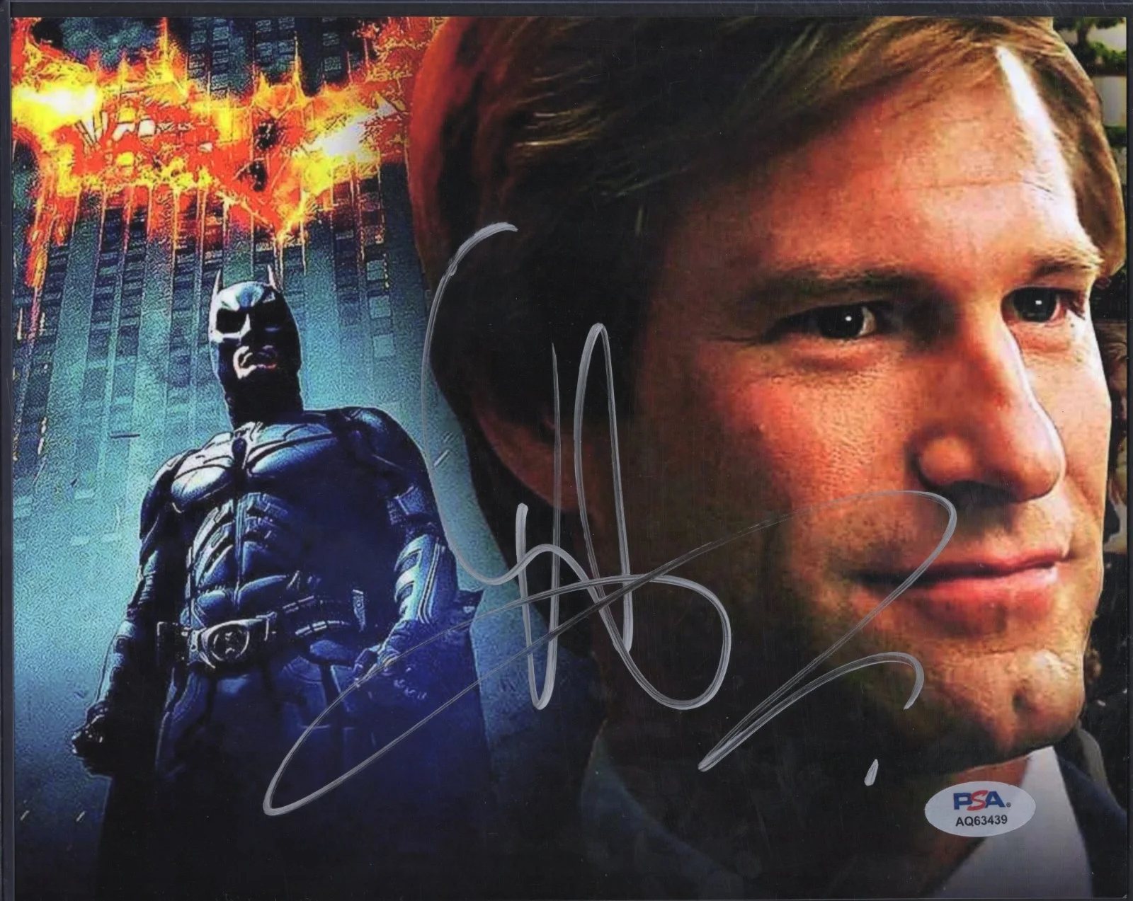Aaron Eckhart — Aaron Eckhart Dark Knight Two Face Signed 8x10 Photo PSA DNA Authentic Auto *39