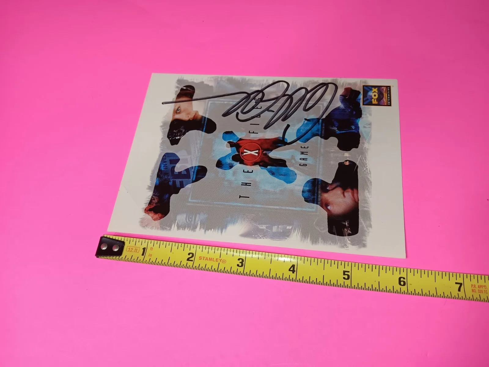 Gillian Anderson — Gillian Anderson Signed Post Card The X-Files Video Game Win 95 Autographed rare, image 4