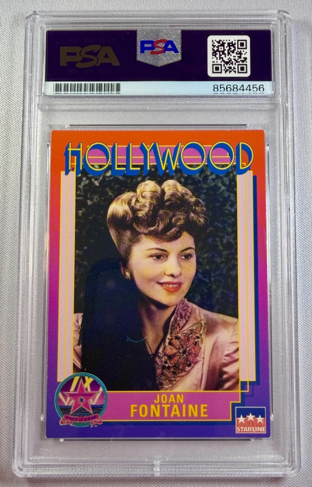 Joan Fontaine — 1991 Starline Hollywood Walk Fame Joan Fontaine Signed Auto Card #118 PSA DNA, изображение 2