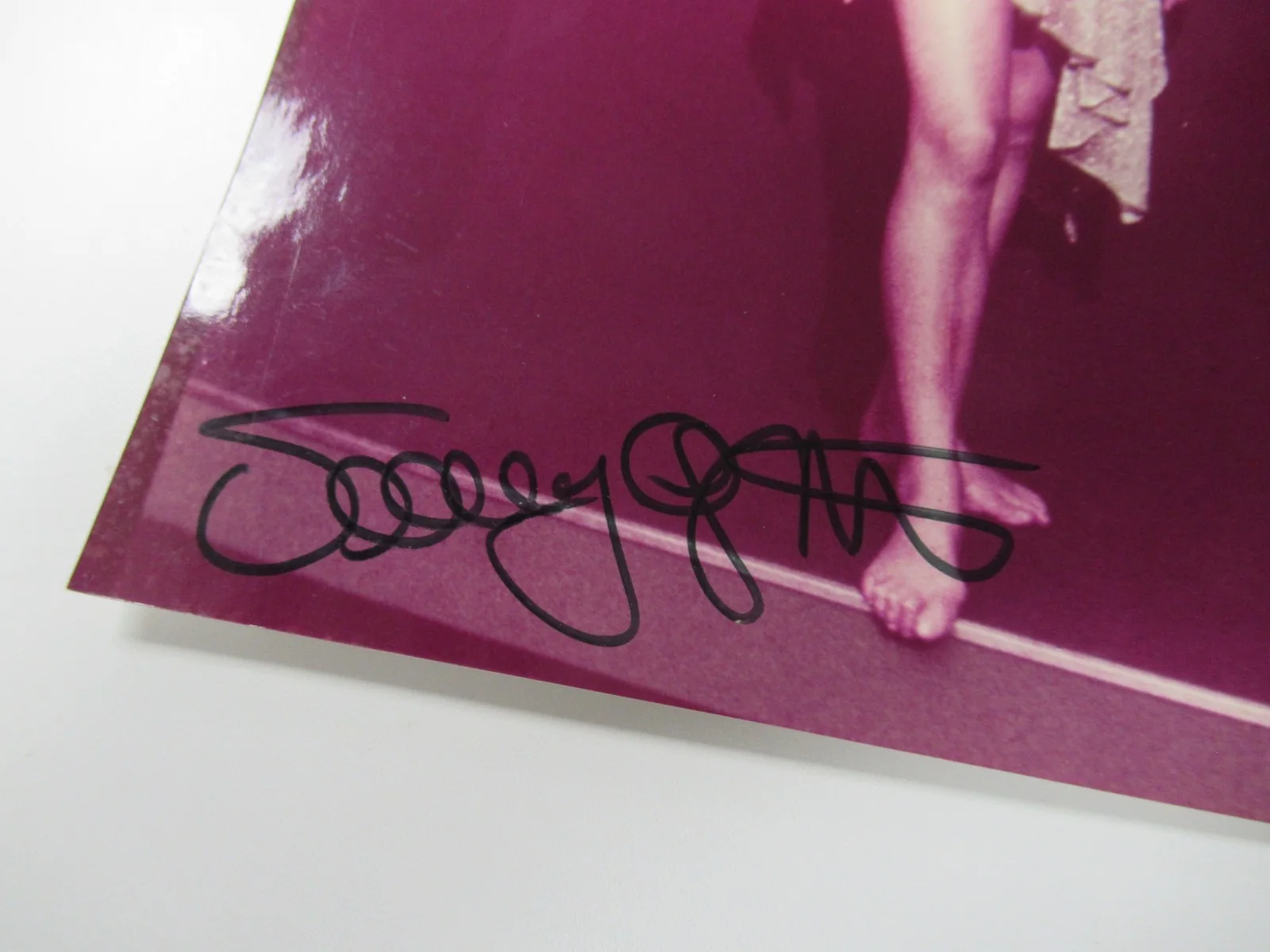 Jenny Agutter — Jenny Agutter Signed 8x10 Photo Autograph JSA Authenticated, image 2