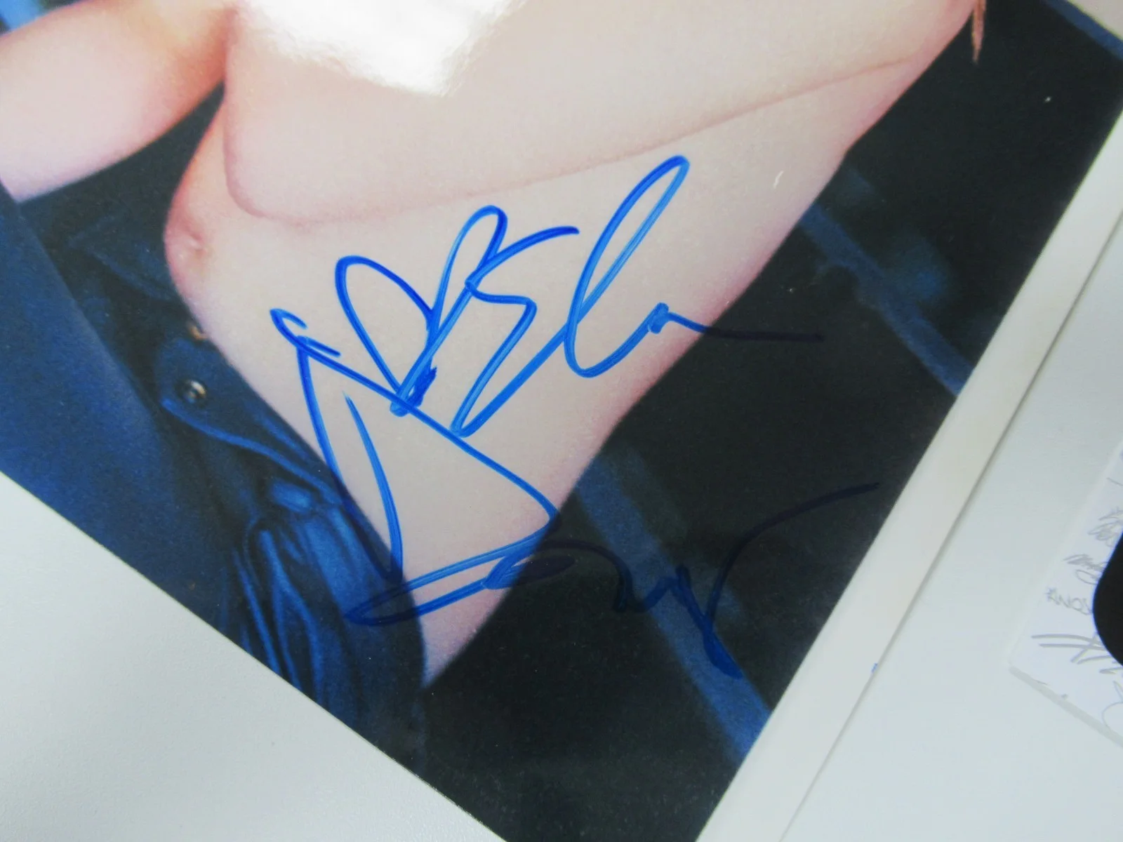 Elisa Donovan Autograph 8 x 10 Photo COA JSA Auth., image 2
