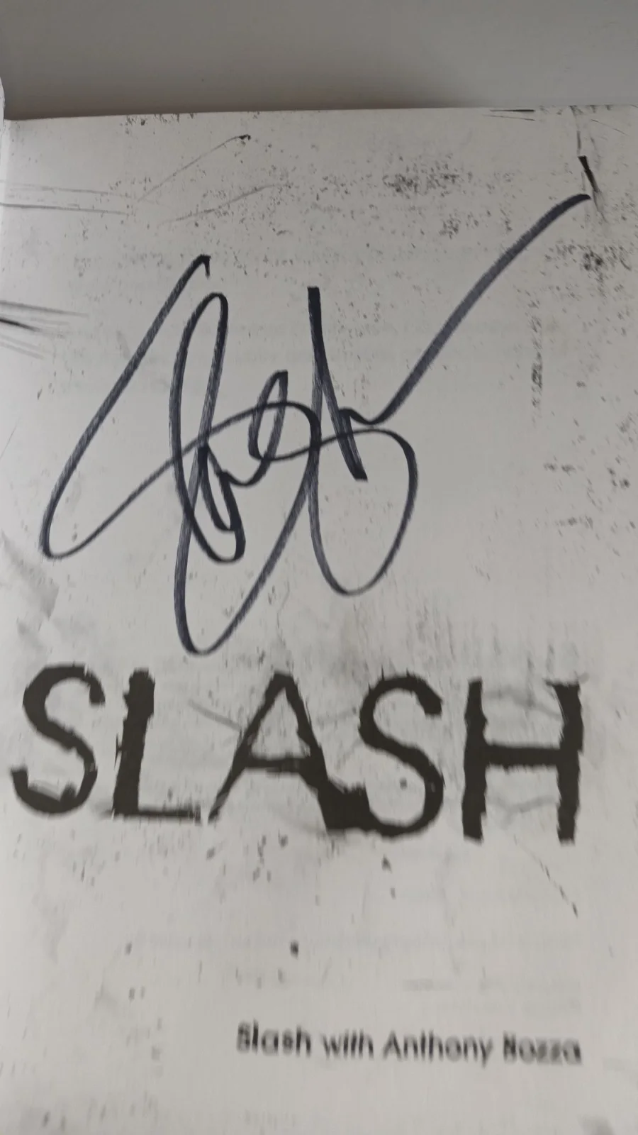 Slash Signed Autographed Book Guns N' Roses Comes With Wrist Band, Photo, Letter, изображение 2