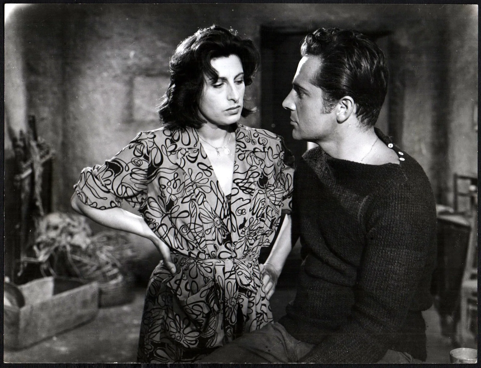 VOLCANO 1950 Anna Magnani, Geraldine Brooks Rossano Brazzi 2 STILLS, изображение 3