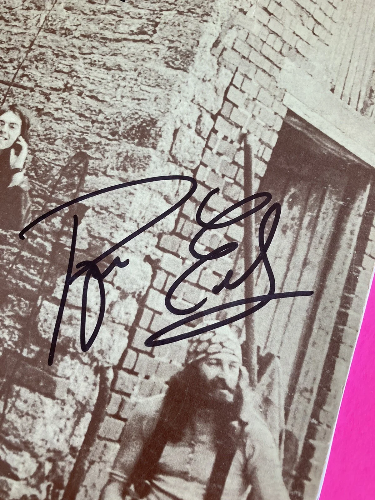 ROGER EARL SIGNED AUTOGRAPHED FOGHAT VINYL LP *EXACT PROOF*, image 4