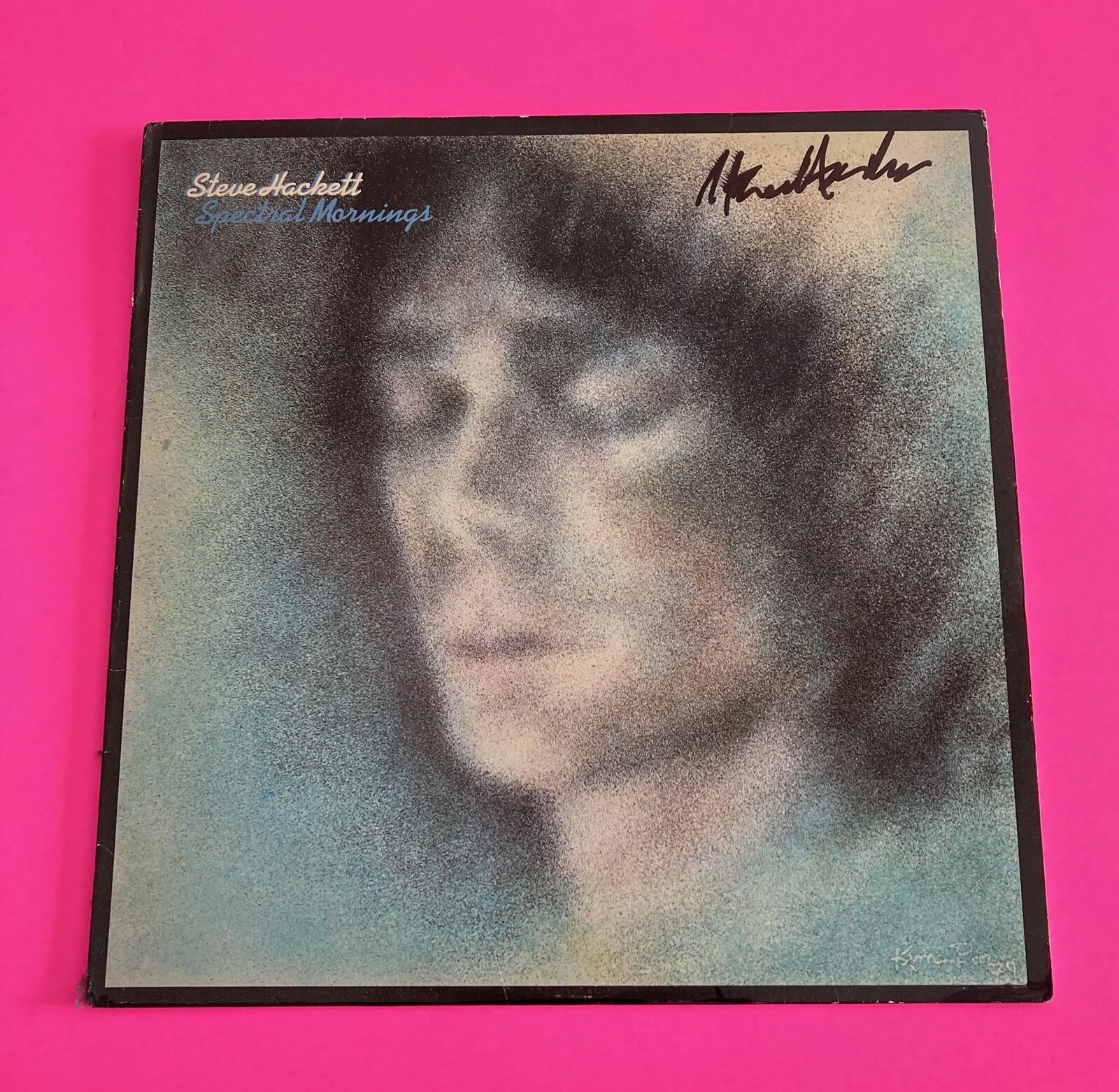 STEVE HACKETT GENESIS SIGNED SPECTRAL MORNINGS VINYL LP *EXACT PROOF*, image 2