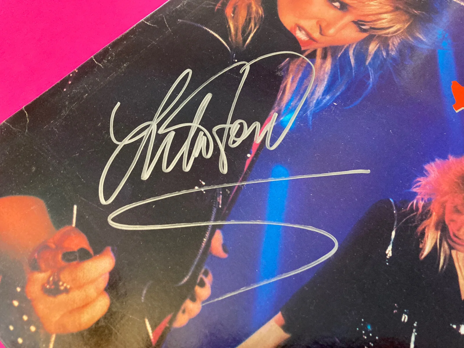 LITA FORD SIGNED "DANCIN ON THE EDGE" VINYL LP *EXACT PROOF*, изображение 2