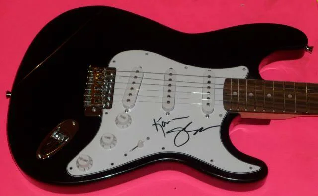 KANE ROBERTS ALICE COOPER BAND SIGNED ELECTRIC GUITAR *EXACT PROOF*, image 2