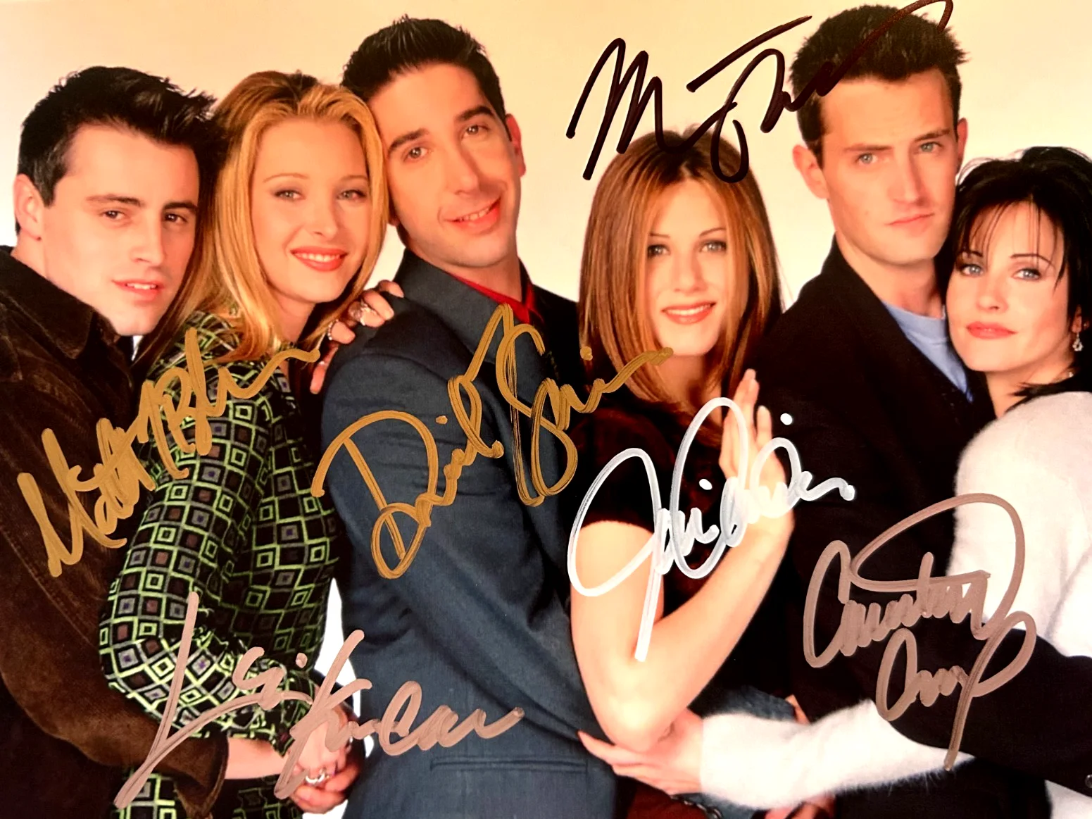 Jennifer Aniston, Courteney Cox, Matt Leblanc, Matthew Perry — FRIENDS (Full Cast x6) Signed 8x10 in. REAL Authentic Original Autographs w/COA