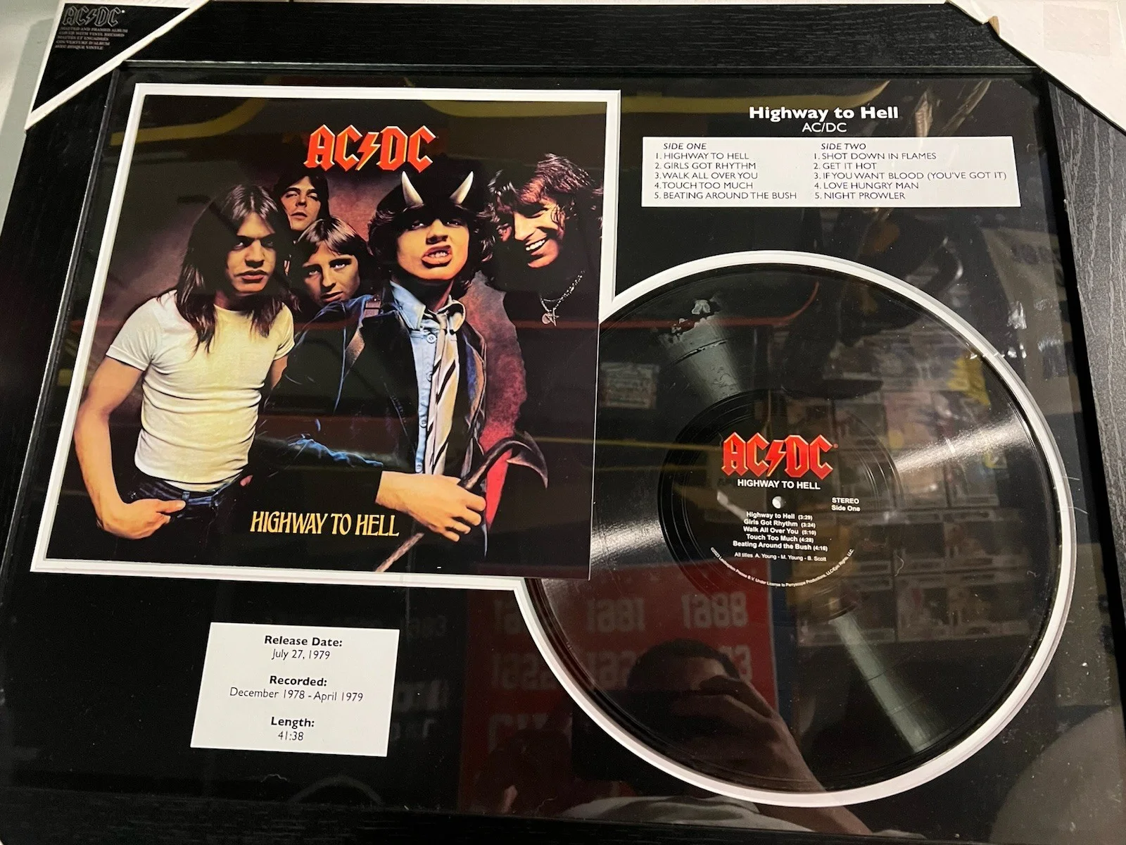 AC/DC Highway to Hell (1979) Vinyl Record Wall Art Framed NEW!!!, image 3