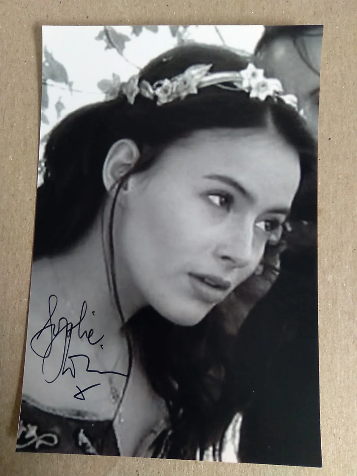 Sophie Winkleman The Chronicles Of Narnia Signed Autograph 6x4in Photo, изображение 2
