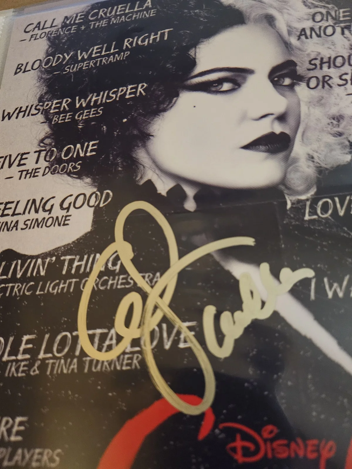 ORIGINAL EMMA STONE AUTOGRAPH CRUELLA, FANTASTIC 8X12"PHOTO PROMO DISNEY, W/COA, изображение 3