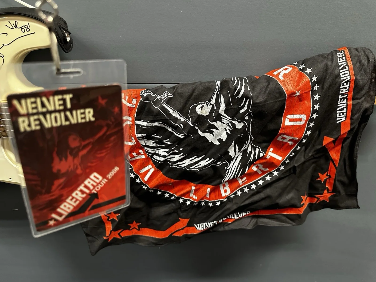 Signed Guitar Body Guns N Roses Velvet Revolver Slash Weiland Duff Sorum Kushner, изображение 2