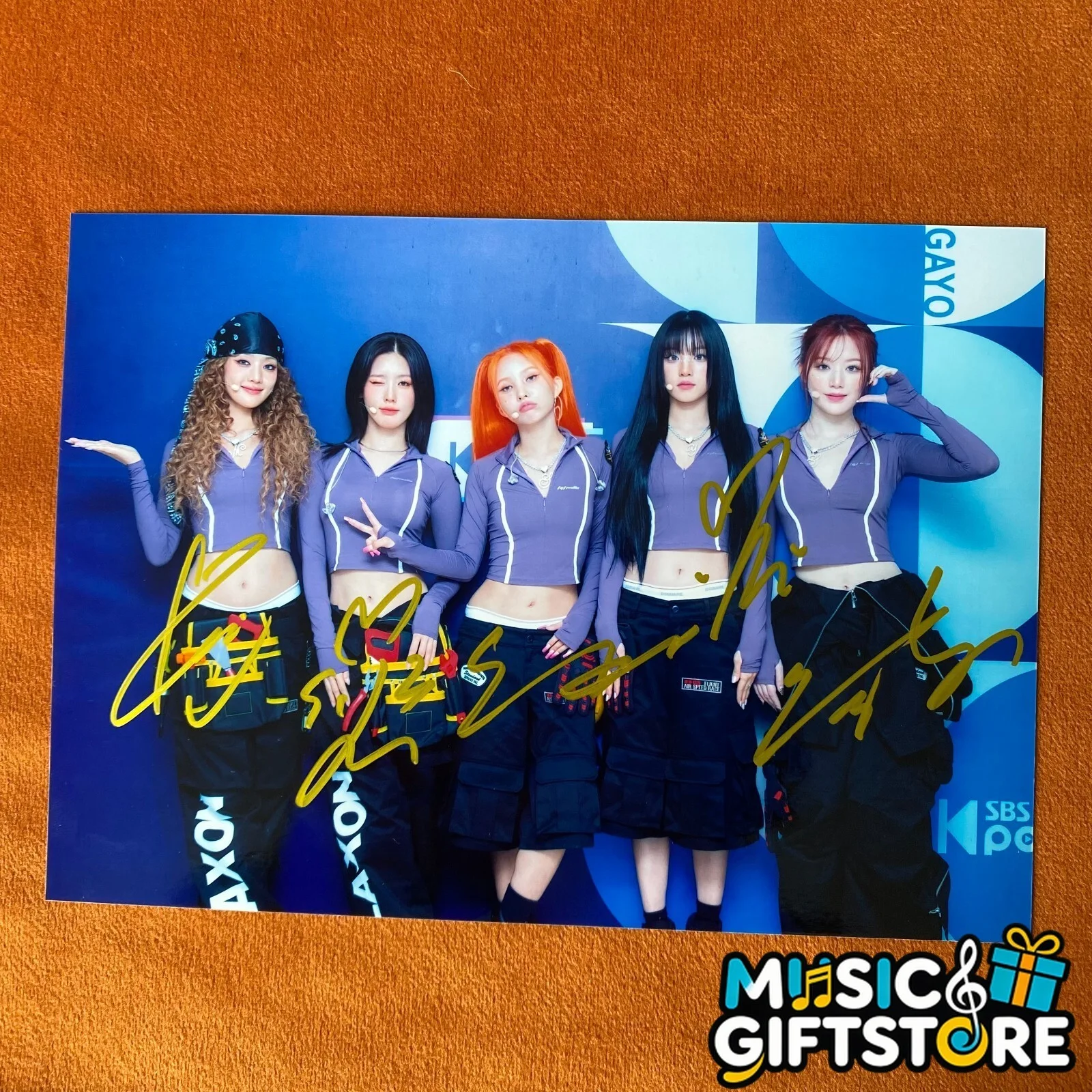 (G)I-DLE GIDLE Group Photo K-POP Collection K-POP Autographed Signed 2024 #MUGS, изображение 3
