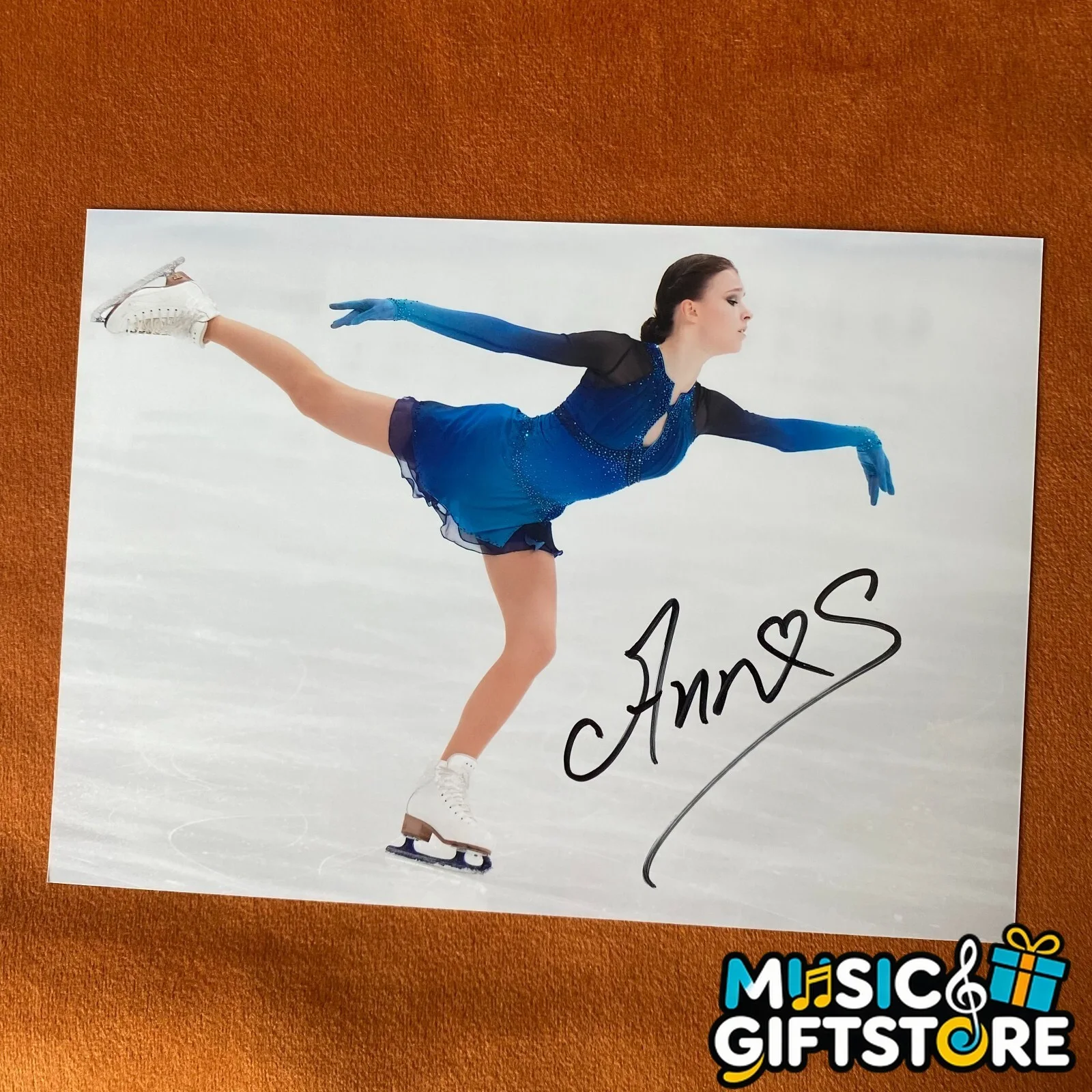 Anna Shcherbakova Ania Autographed Signed Photo Autographs figure skating 2024, image 3
