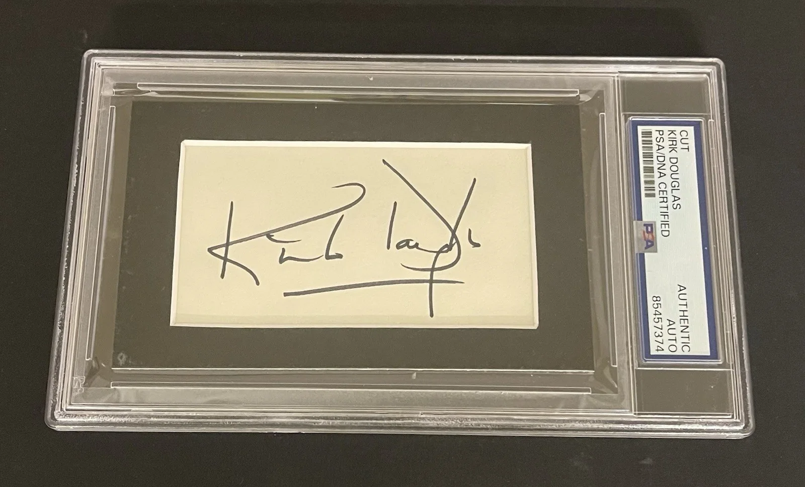 Kirk Douglas — Kirk Douglas PSA/DNA Signed Cut Signature 3x5 Autographed Slabbed Spartacus 74, изображение 2