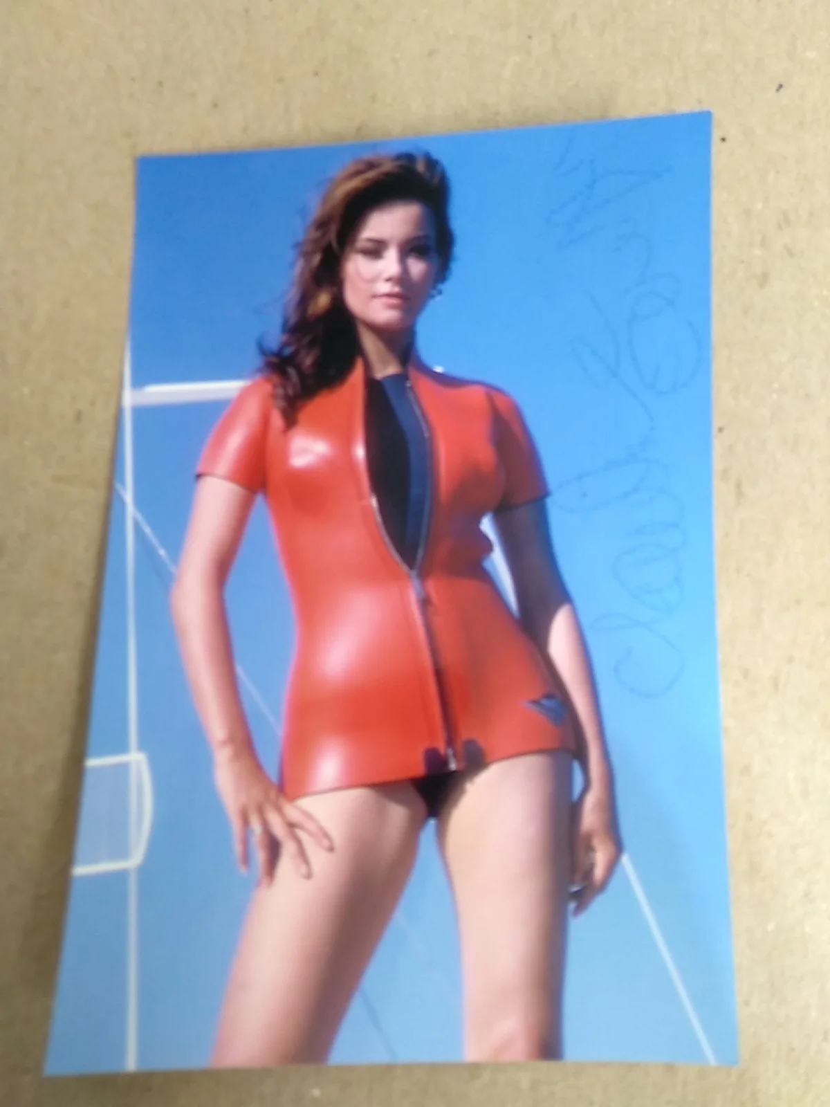 Claudine Auger In James Bond 1965 Signed Autograph 6x4in Photo, изображение 2