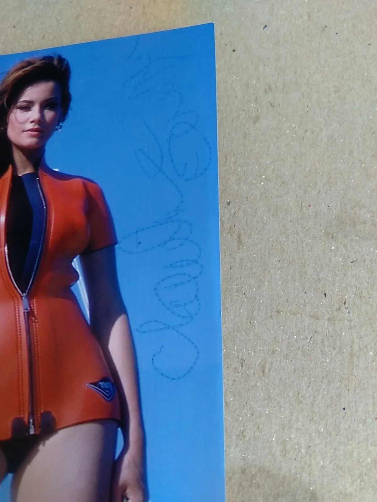Claudine Auger In James Bond 1965 Signed Autograph 6x4in Photo, изображение 3