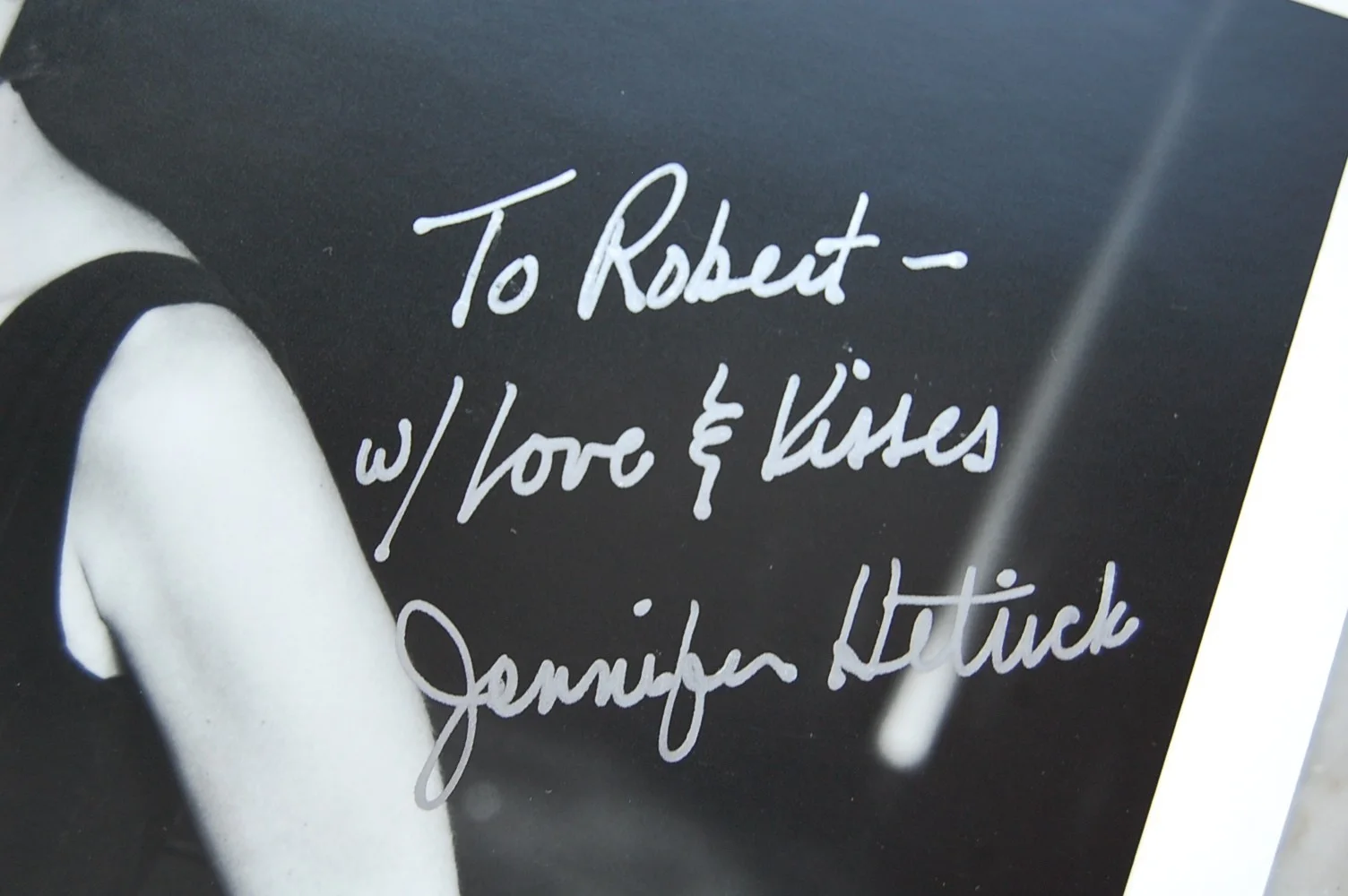 Star Trek TNG Autograph - Jennifer Hetrick, Vash, signed 10x8 photo with CoA, image 3