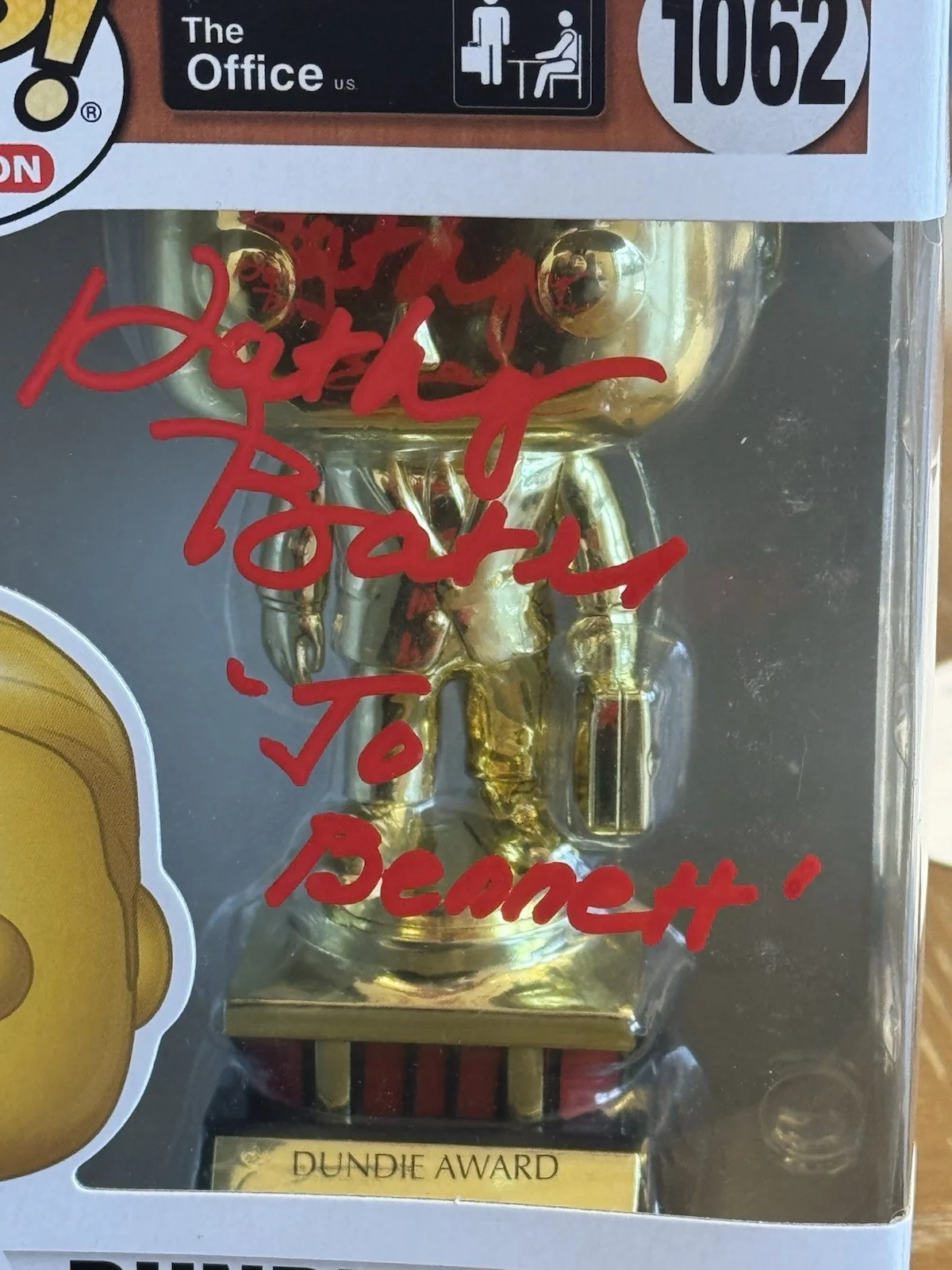 Kathy Bates Jo Bennet Signed The Office Dundie Award Funko Pop Beckett BAS COA, image 5