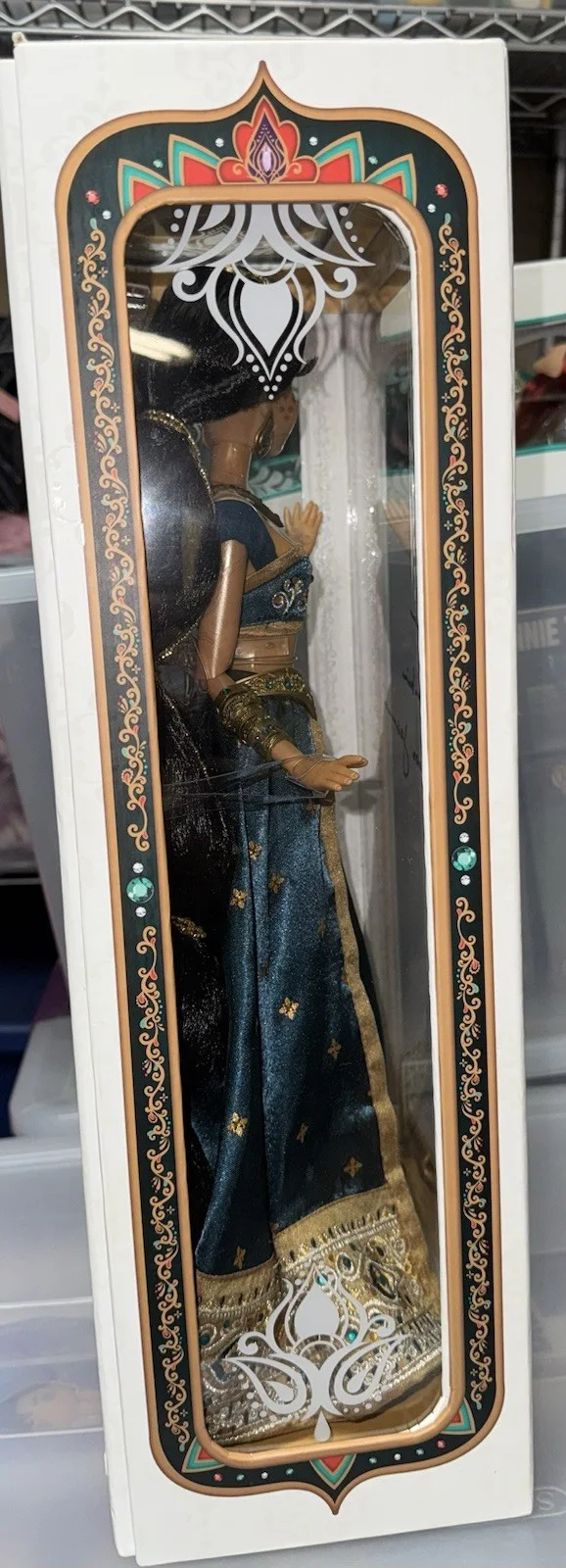 Linda Larkin — Jasmine , Aladdin, Signed Autographed , Aladdin Doll , Disney LE, image 4