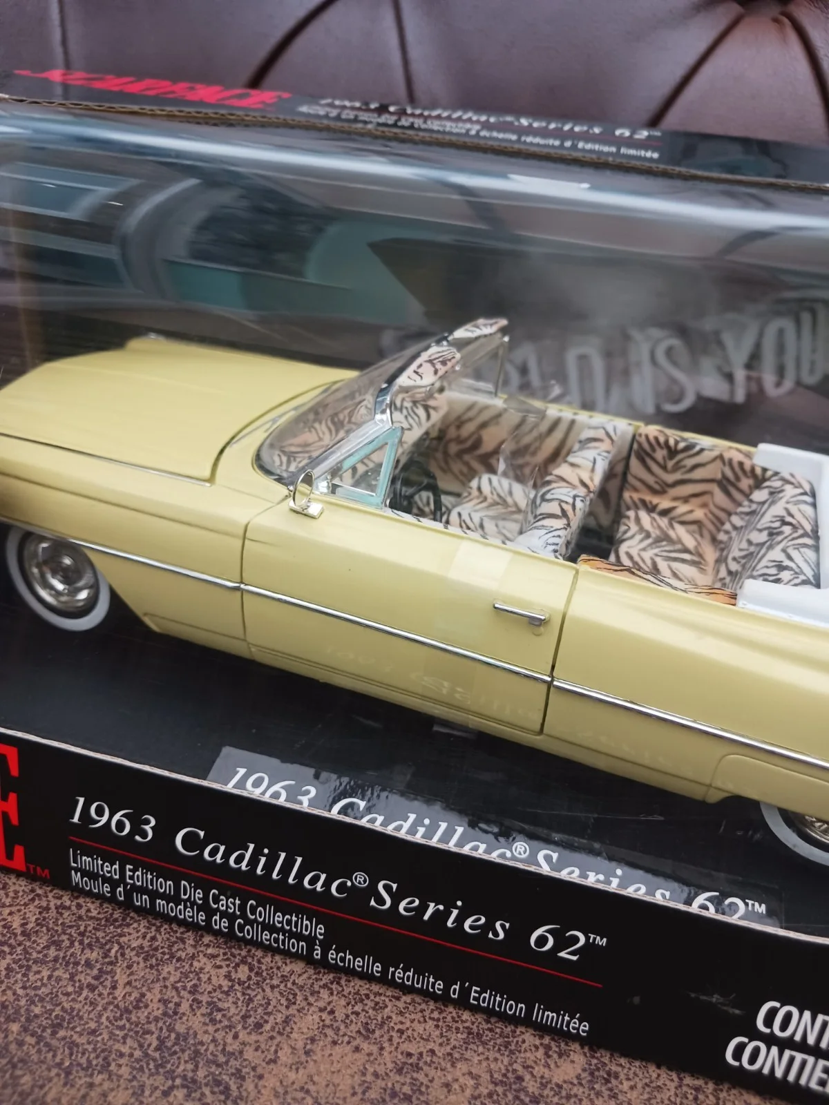 Scarface 1963 Cadillac Series 62 Limited Edition Die Cast Collectible Jada toys, изображение 5