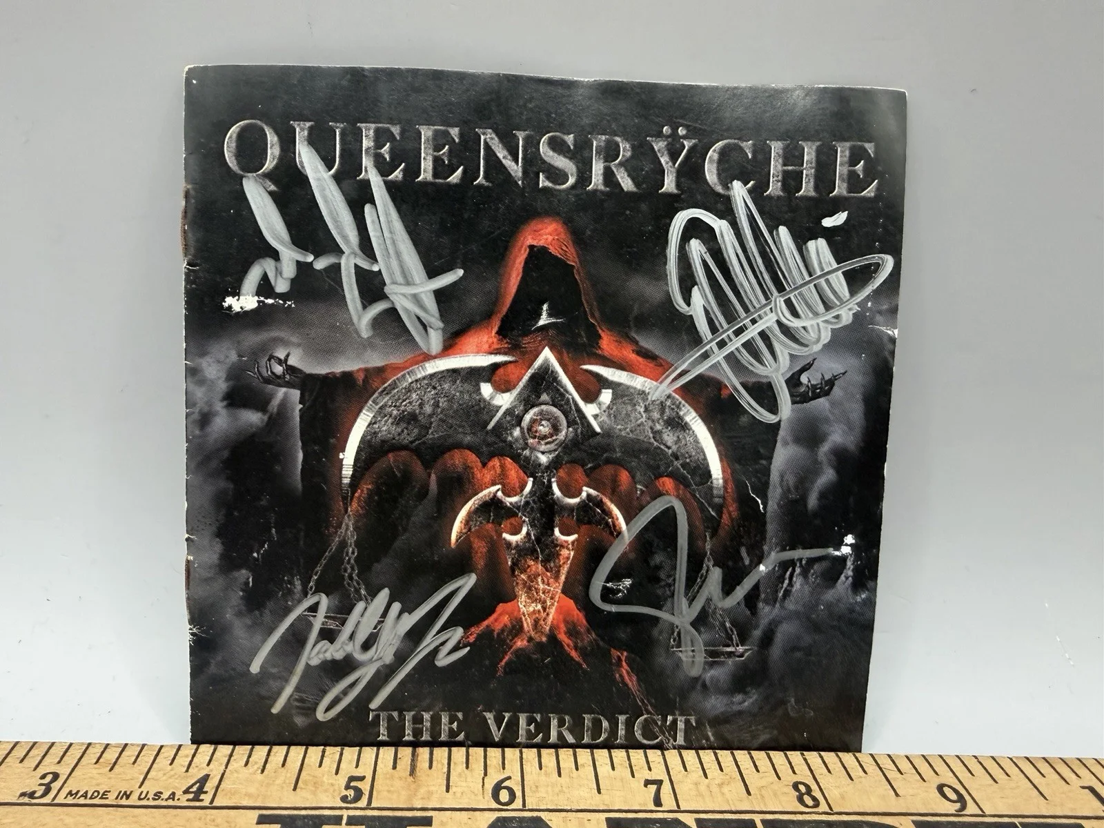 Queensryche The Verdict CD Book Only Signed Autographed No CD, image 4