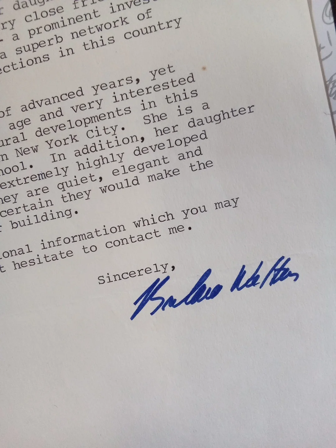 Barbara Walters — Barbara Walters Signed Letterhead ABC NBC News Icon JSA, image 3