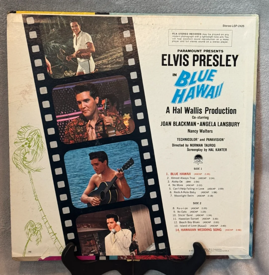 Elvis Presley - Signed Album Sleeve for Blue Hawaii w/ Record, изображение 4