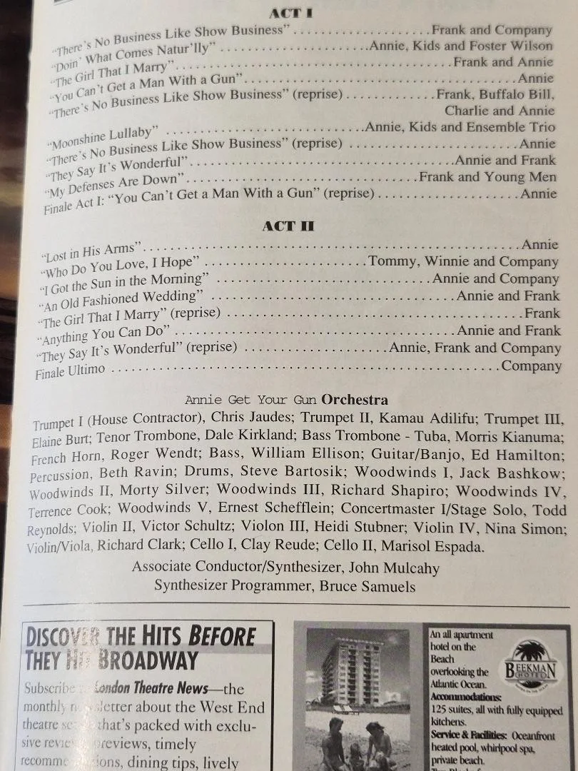 Reba McEntire / Brett Barrett Autographed Broadway Playbill - Annie Get Your Gun, изображение 5