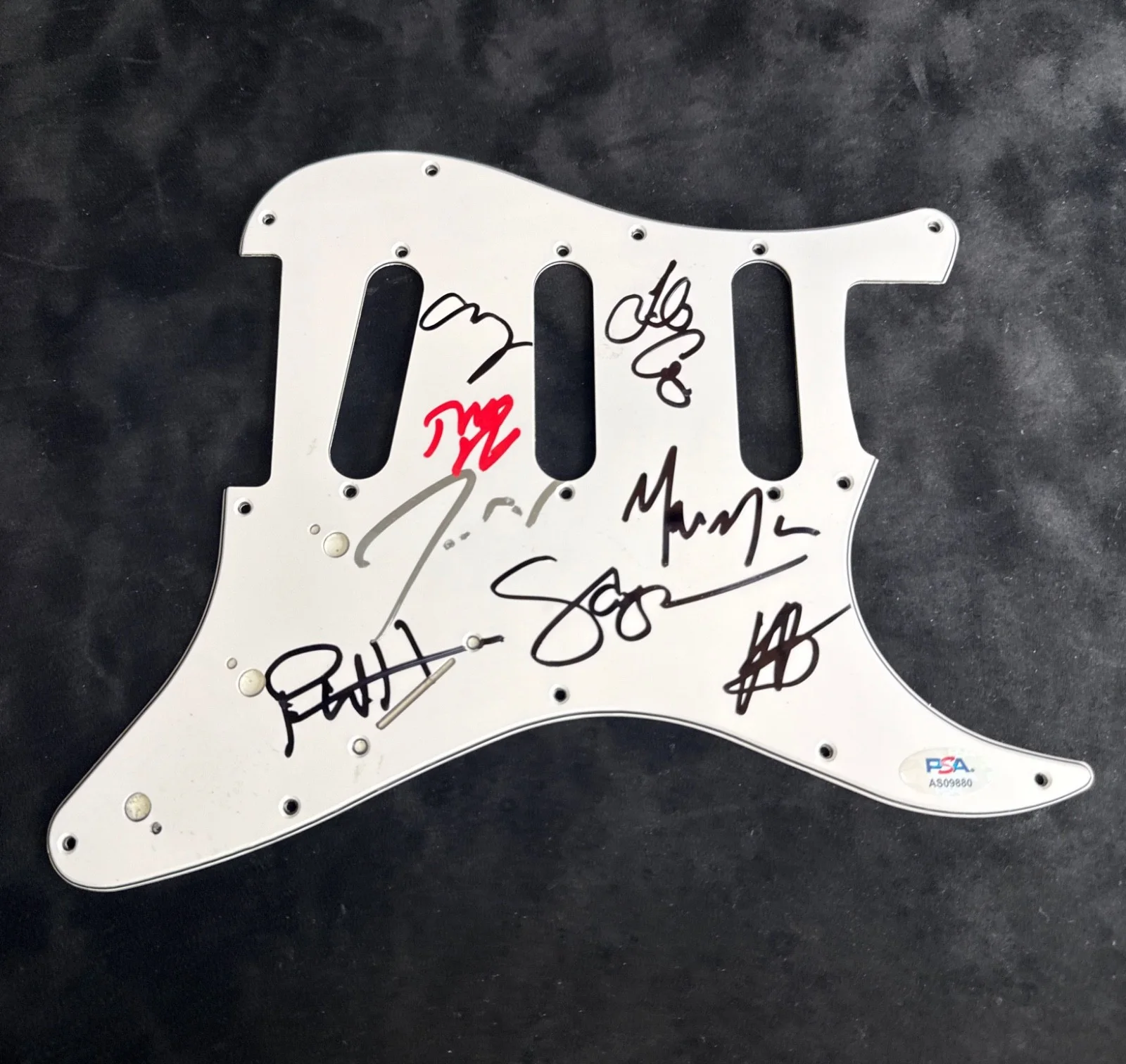 Jeremy White Allen — Jeremy Allen White +5 Autos Signed Guitar Pickguard Springsteen Movie PSA, image 2