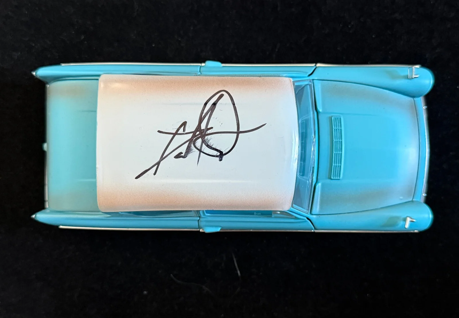 Daniel Radcliffe — Daniel Radcliffe signed 1959 Anglia Diecast Car JSA COA Harry Potter Auto Z2532, изображение 2