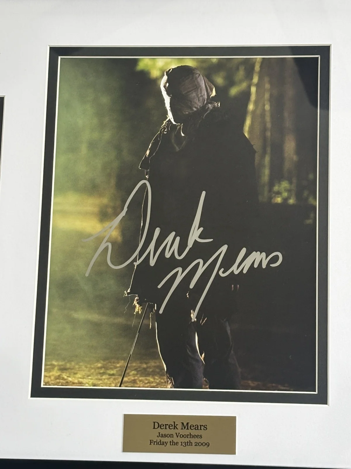 actor — Derek Mears Jason Voorhees Friday The 13th Signed 8x10 FRAMED Autograph BECKETT!, image 2