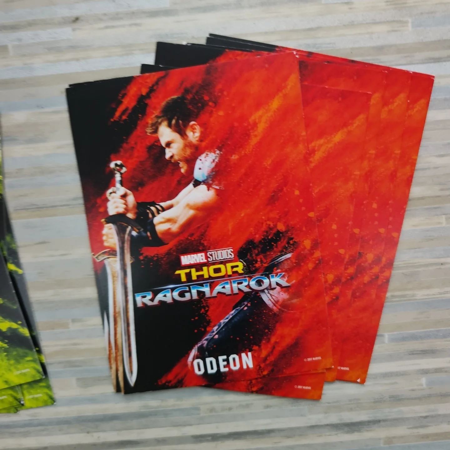 15x Thor Ragnarok Postcards Odeon Cinema Marvel MCU Hulk, image 3
