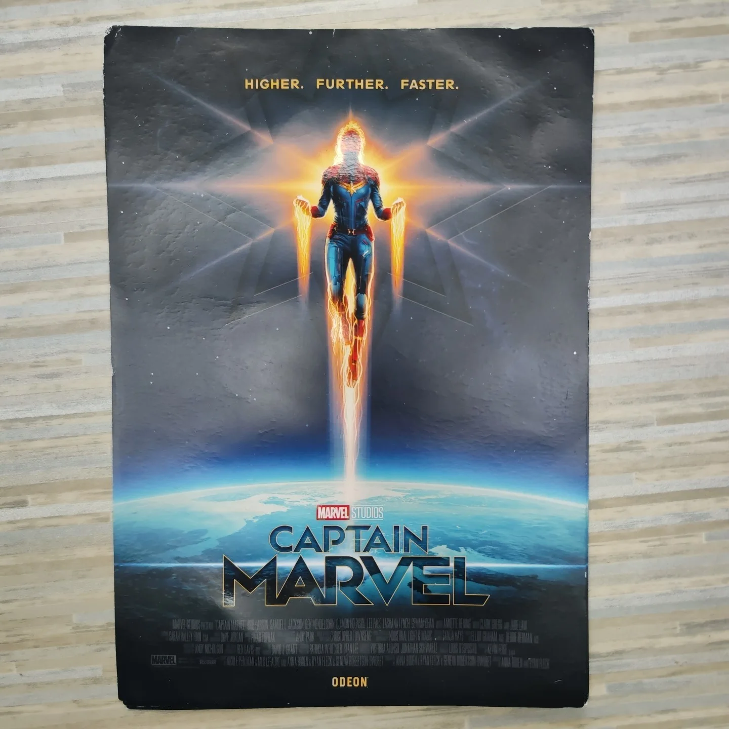 Captain Marvel AMC Movie 8.5 x 11 Movie Promo set of 3 the same, изображение 2