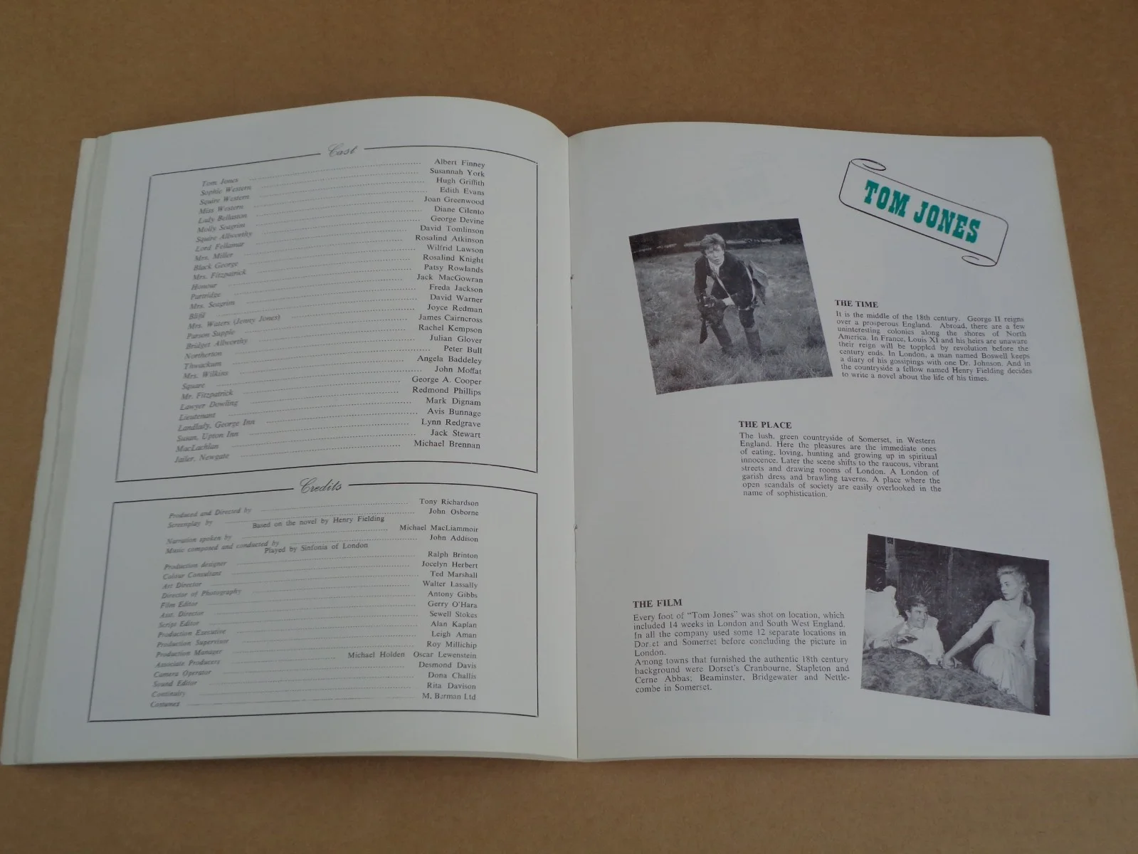 Albert Finney - Tom Jones - 1963 Royal World Premiere Film Brochure, изображение 3