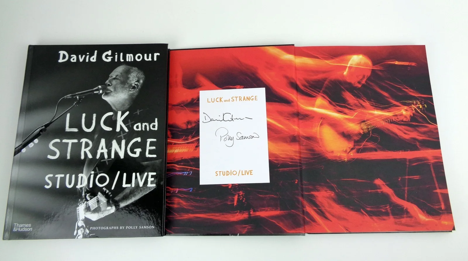 David Gilmour Pink Floyd Signed Autograph Luck And Strange Live Book PSA/DNA COA, image 2